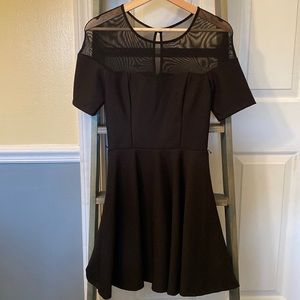 Black A-line Mesh top Sweetheart Dress - size 7
